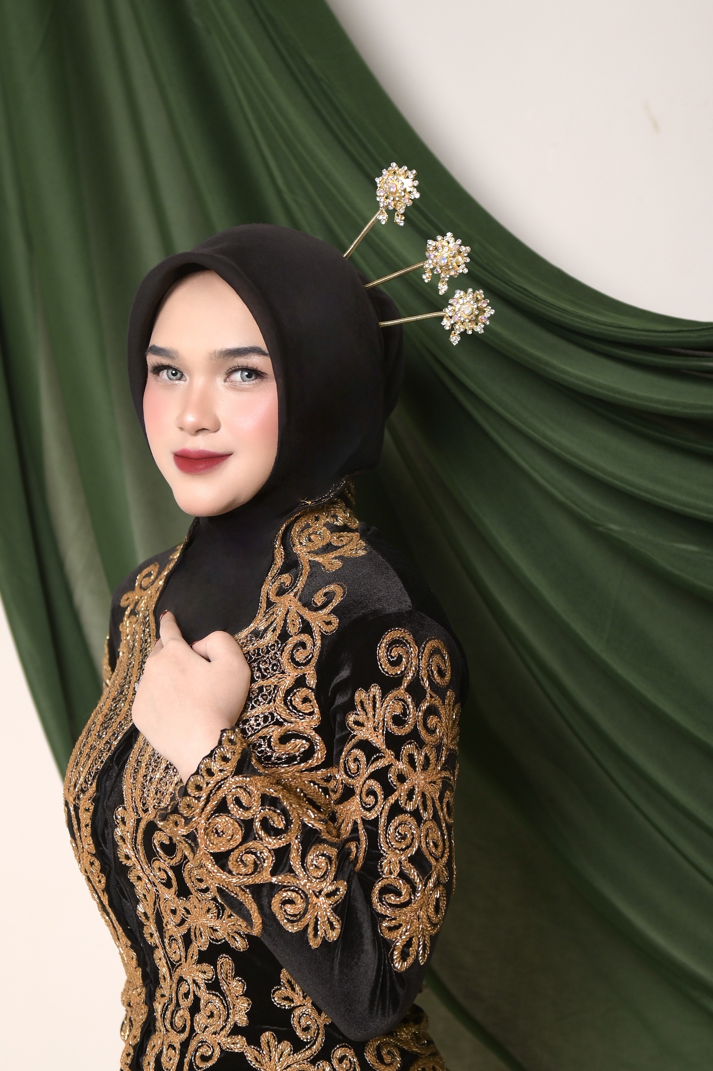Rahayu Putri Romadhona, S.Keb., Bd